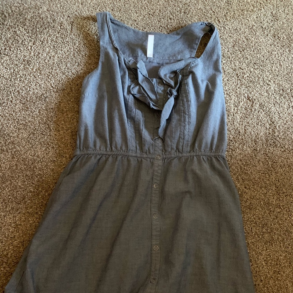Dress - Picture 2 of 3